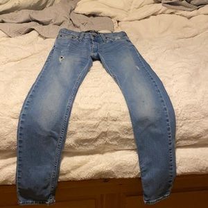 Hollister jeans